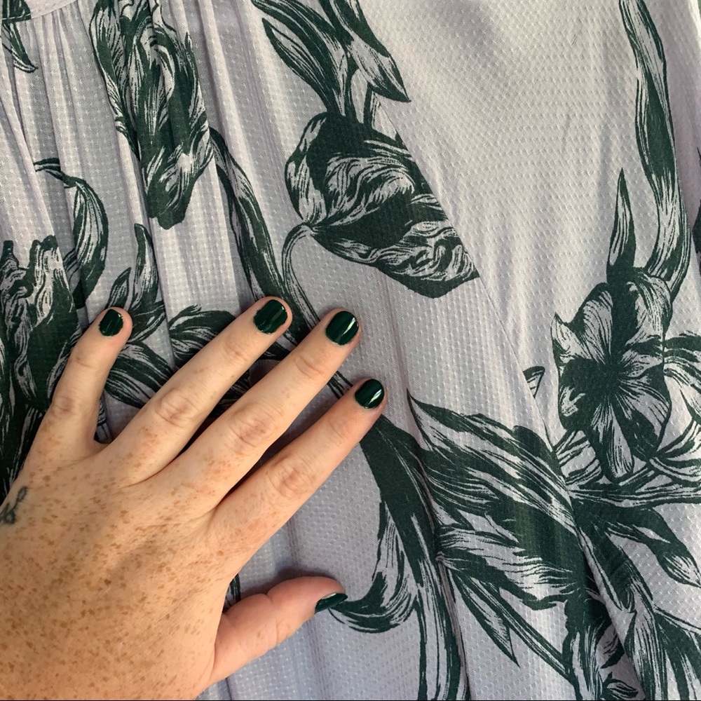 Prairie dress in lavender - Picture 2 of 3